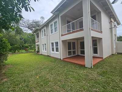 2 Bedroom Apartment To Rent in Ballito - Z1v0.webp