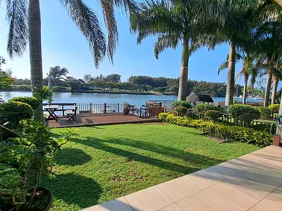 4 Bedroom Townhouse For Sale in Tuzi-Gazi, Richards Bay - Dlm7.webp