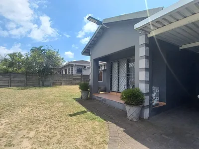 3 Bedroom House To Rent in Richards Bay - sugd.webp