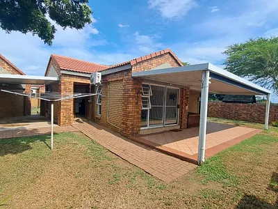 3 Bedroom House To Rent in Richards Bay - 45lh.webp
