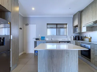 2 Bedroom Apartment For Sale in Sandton - Flai.webp