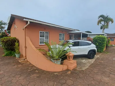 3 Bedroom Townhouse To Rent in Empangeni - IjjD.webp