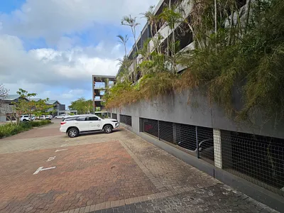 2 Bedroom Apartment For Sale in Ballito - eIdh.webp