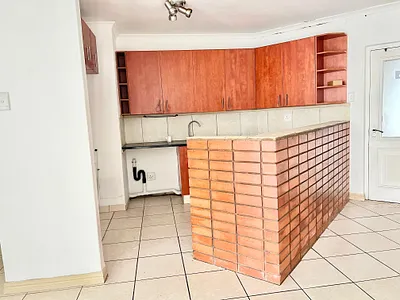 3 Bedroom Apartment For Sale in Umhlanga - ULKd.webp