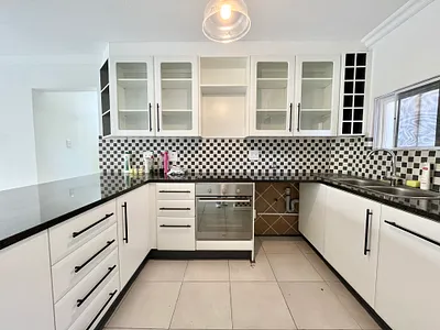 3 Bedroom Apartment To Rent in Ballito - PJZz.webp