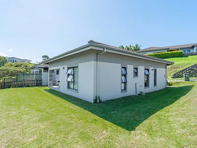 3 Bedroom Townhouse For Sale in Ballito - 9WXI.webp