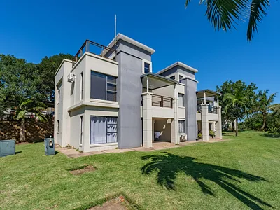 2 Bedroom Apartment For Sale in Ballito - LvQ2.webp