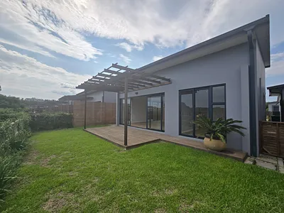 2 Bedroom Townhouse To Rent in Ballito - 1khX.webp