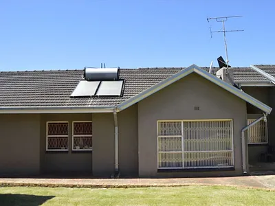 3 Bedroom House For Sale in Kempton Park - img