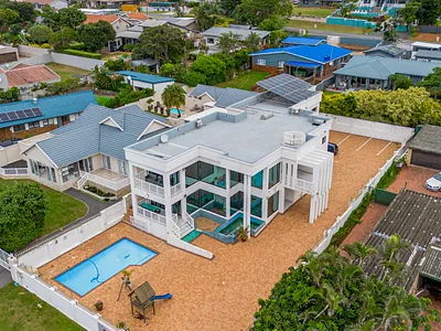 7 Bedroom House For Sale in Ballito - KXos.webp