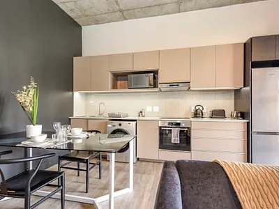 1 Bedroom Apartment For Sale in Sandton - 8ctF.webp