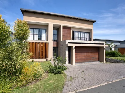 4 Bedroom House For Sale in Ballito - jA4Z.webp