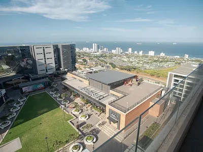 1 Bedroom Apartment For Sale in Umhlanga - 5c1y.webp