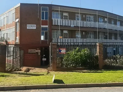 1 Bedroom Apartment For Sale in Kempton Park - uTOj.webp