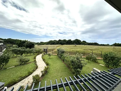 2 Bedroom Apartment For Sale in Umhlanga - Yuuo.webp