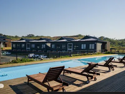 1 Bedroom Apartment For Sale in Ballito - vHw7.webp