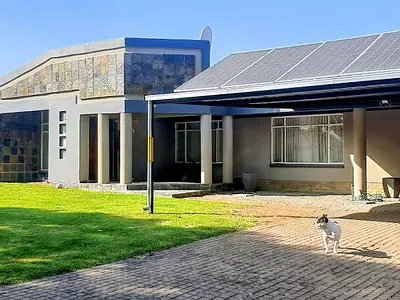 3 Bedroom House For Sale in Kempton Park - nyEd.webp