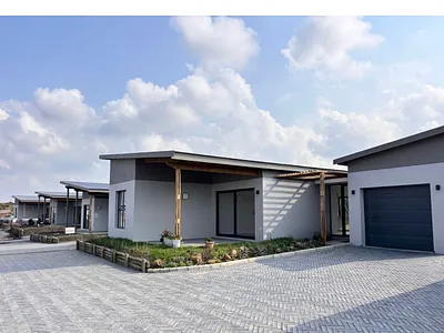 2 Bedroom House For Sale in Ballito - c5bP.webp