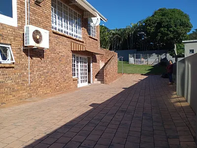 1 Bedroom Apartment To Rent in Ballito - oMlX.webp