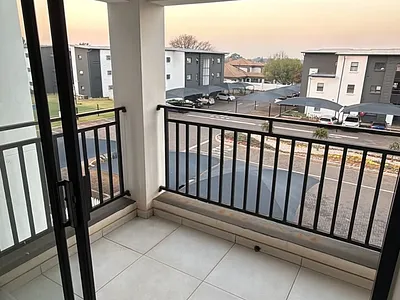 2 Bedroom Apartment To Rent in Kempton Park - BIQ2.webp