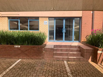 Commercial Property To Rent in Johannesburg - CrC6.webp