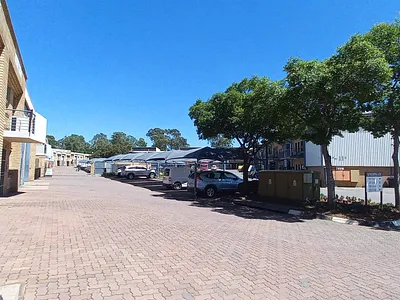 Industrial Property To Rent in Germiston - 8hCB.webp