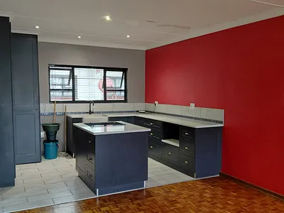 2 Bedroom Apartment To Rent in East London - RnLv.webp