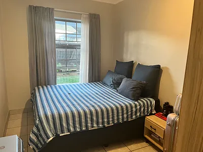 2 Bedroom Apartment For Sale in Midrand - SpYr.webp