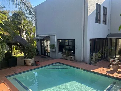 3 Bedroom Townhouse For Sale in Edenvale - yktB.webp