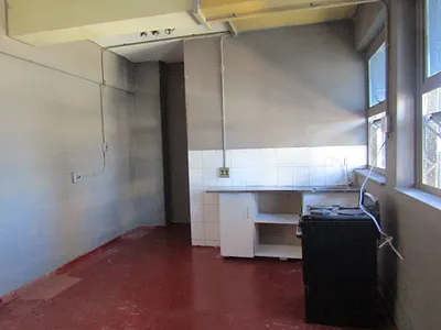 0.5 Bedroom Apartment To Rent in Johannesburg - img