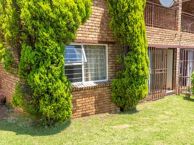 2 Bedroom Apartment For Sale in Midrand - sw07.webp