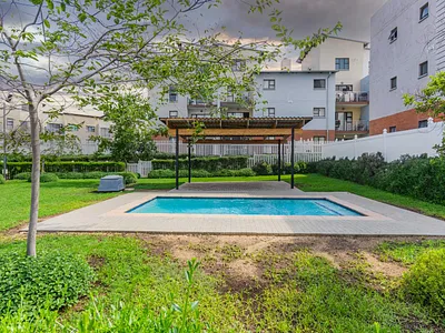 3 Bedroom Apartment For Sale in Midrand - peSx.webp