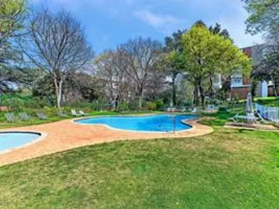 3 Bedroom Apartment For Sale in Sandton - H1Ap.webp