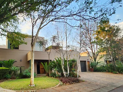 4 Bedroom House For Sale in Centurion - DGGc.webp