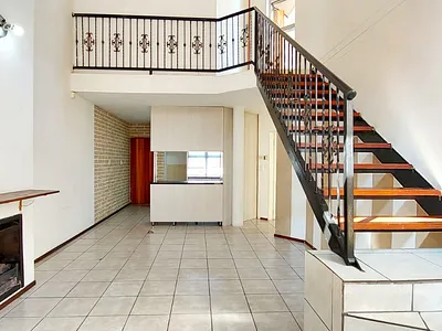 3 Bedroom Apartment For Sale in Randburg - jfOL.webp