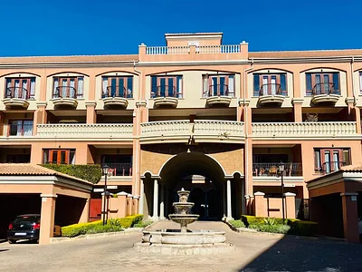 2 Bedroom Apartment To Rent in Sandton - 9rzB.webp