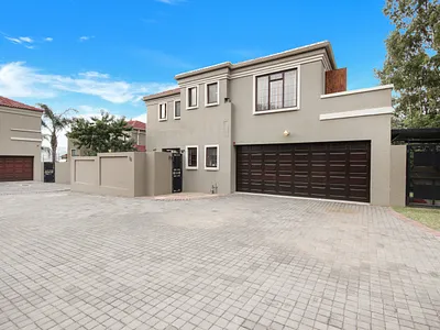 3 Bedroom House For Sale in Midrand - 1Y26.webp