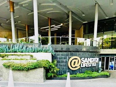 1 Bedroom Apartment To Rent in Sandton - CzUI.webp