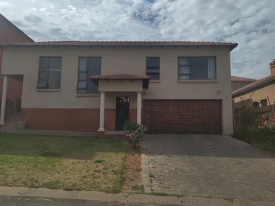 3 Bedroom House For Sale in Alberton - fXcr.webp