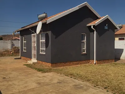 2 Bedroom House For Sale in Johannesburg - gmKg.webp