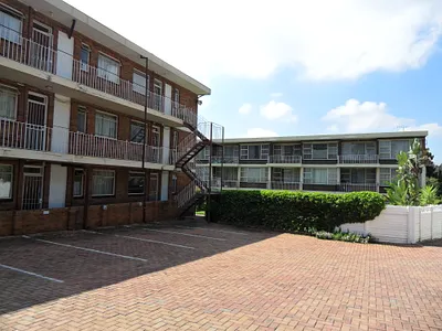 2 Bedroom Townhouse For Sale in Johannesburg - b7aI.webp