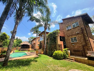 5 Bedroom House For Sale in Centurion - 47OY.webp