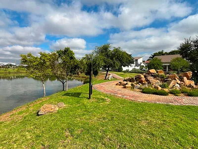 3 Bedroom Townhouse For Sale in Pretoria - KKLm.webp