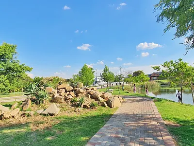 3 Bedroom Townhouse For Sale in Pretoria - aszd.webp