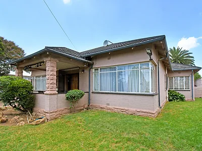 3 Bedroom House For Sale in Johannesburg - STgO.webp