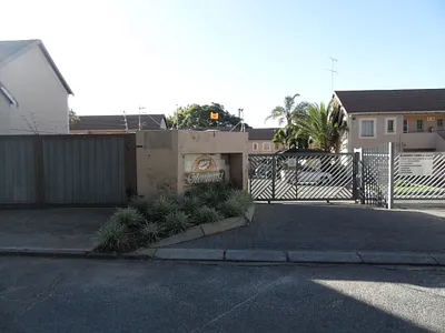 2 Bedroom Townhouse For Sale in Johannesburg - sf8m.webp