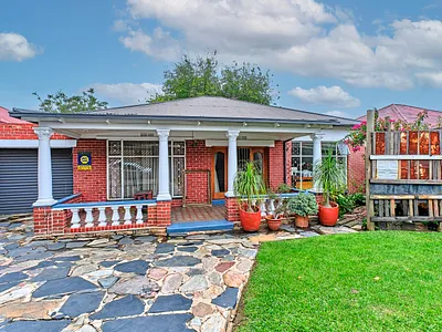 3 Bedroom House For Sale in Johannesburg - 6zNA.webp