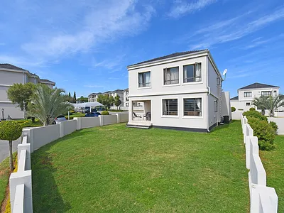 4 Bedroom Townhouse For Sale in Midrand - vkdb.webp
