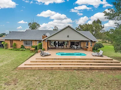 Farm For Sale in Meyerton - 1AaP.webp