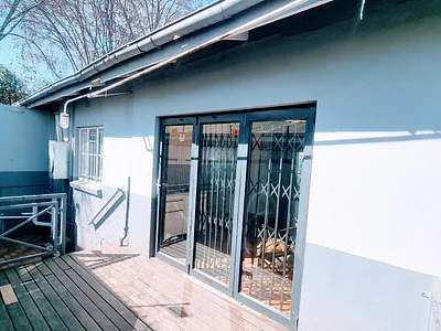 3 Bedroom House For Sale in Johannesburg - NBbB.webp